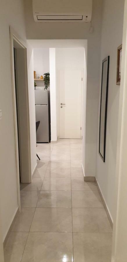 Apartment Kaza In Center, With Terrace, Private Parking, Step To The Sea