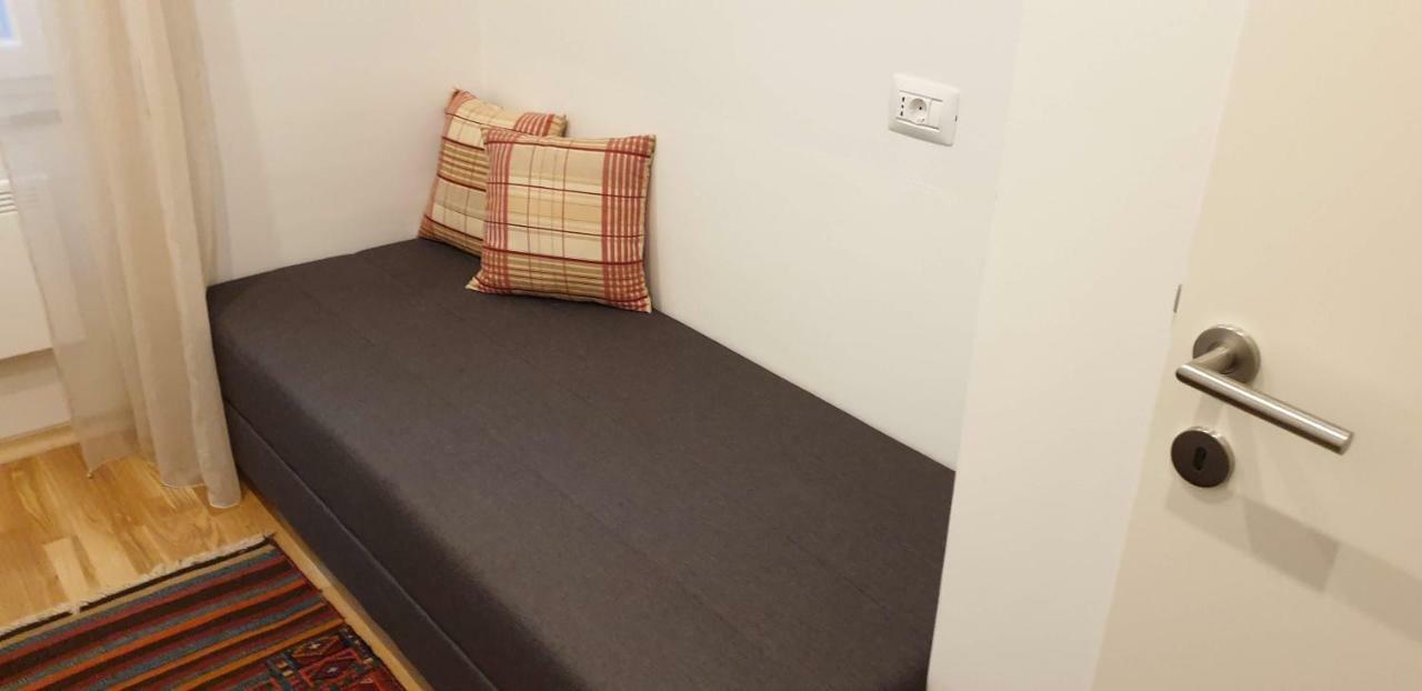 Apartment Kaza In Center, With Terrace, Private Parking, Step To The Sea